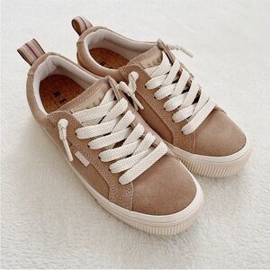 Reef Lay Day Dawn Sneakers Size 7